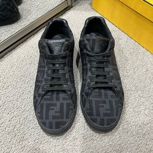 FENDI MONOGRAM MEN SNEAKERS